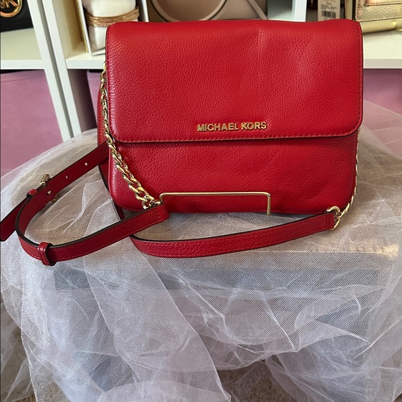 Michael Kors Scarlet Red Shoulder Bag - Picture 1 of 6